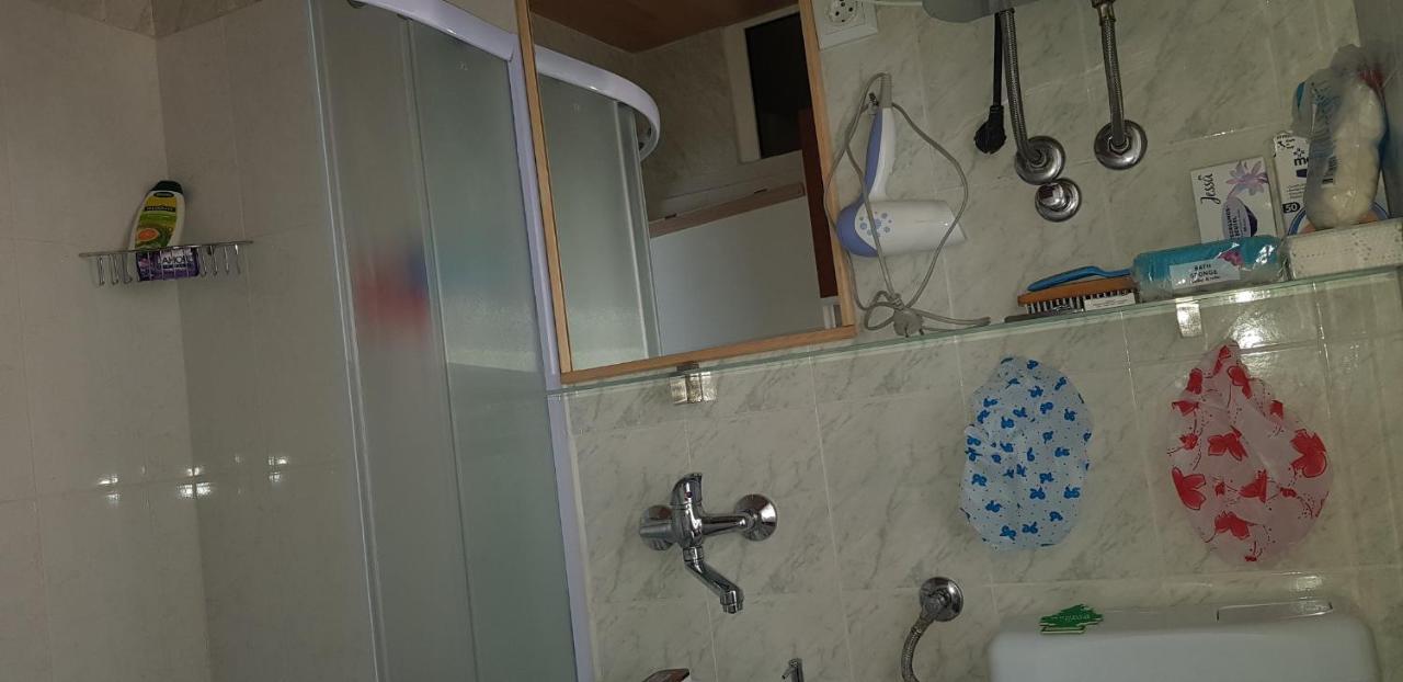 Apartman Vedran Appartement Split Buitenkant foto